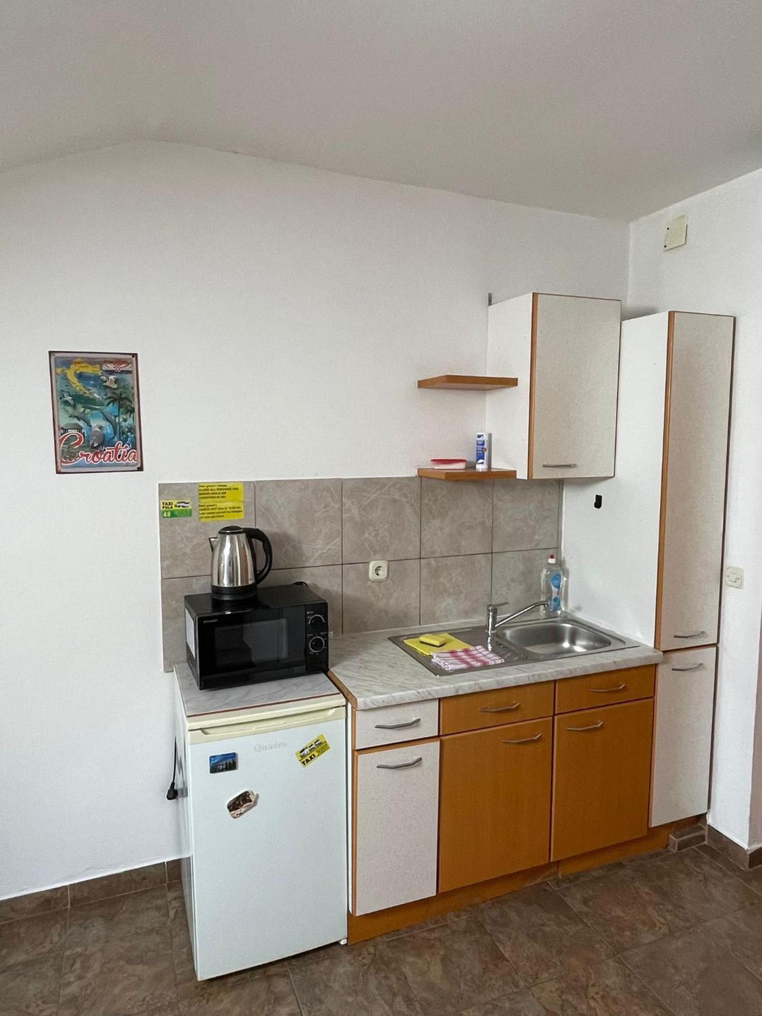 Dejan Apartment Pula Bagian luar foto