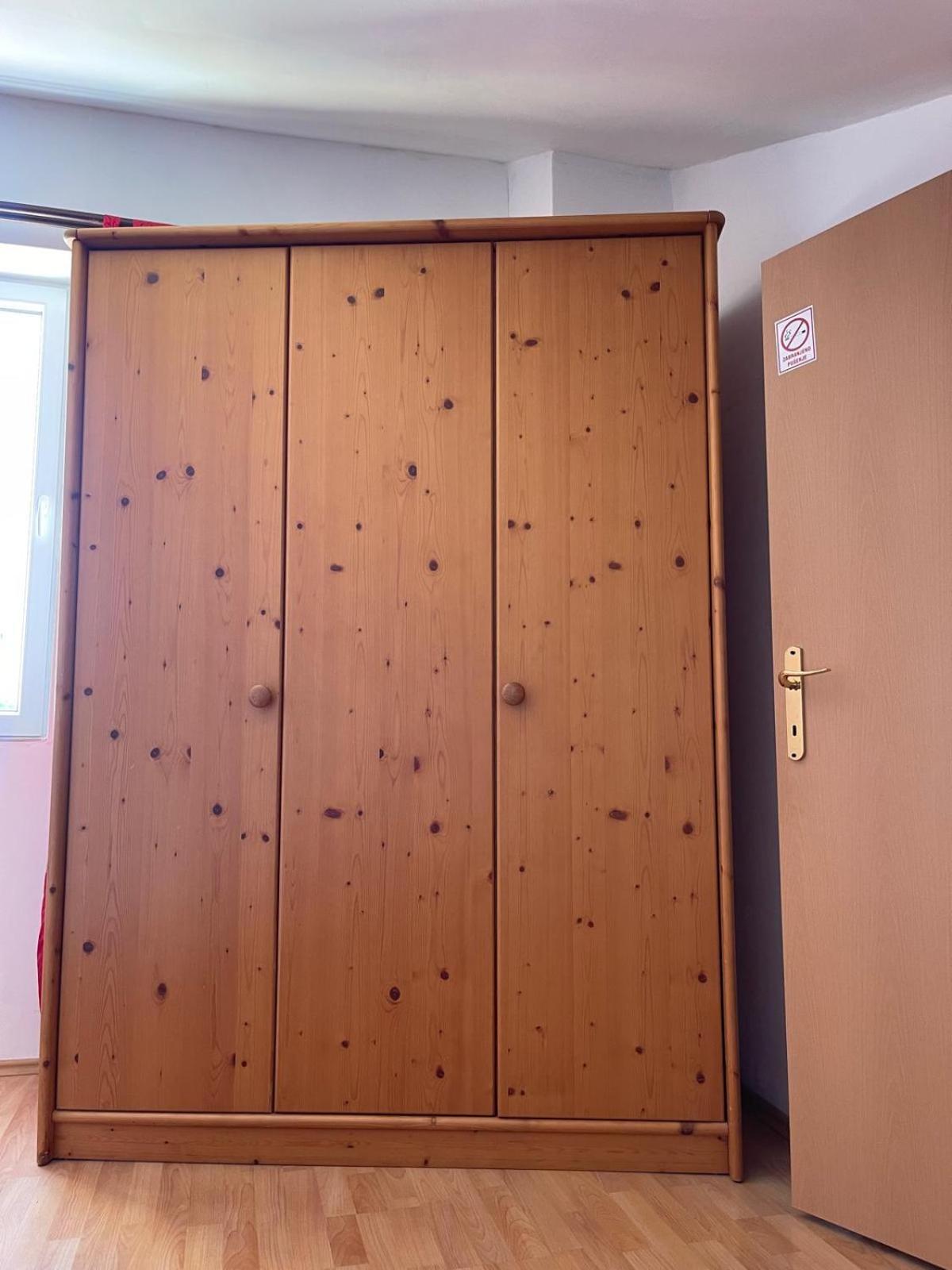 Dejan Apartment Pula Bagian luar foto